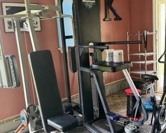 Bench press 