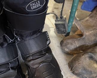 falls creek winter boots 