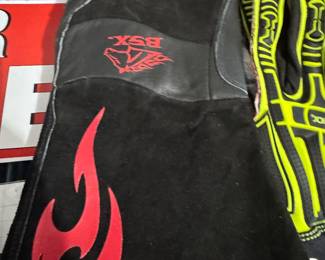 BSX suede and leather gloves 