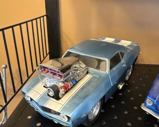 die cast car 