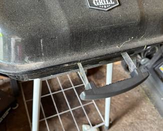 Little charcoal grill 
