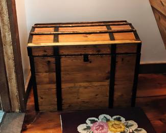 010 – Antique Dome Top Trunk – 48 x 29.5 x 22