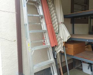 Ladders and umbrellas