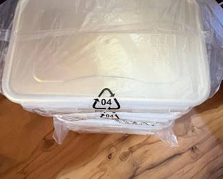 IRIS USA . Qt. Plastic Storage Bins with Lids, Clear second image