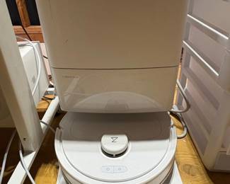 Roborock S MaxV Ultra Robot Vacuum and Mop with Empty Wash Fill Dock