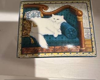 Four Seasons by Russ Berrie  Co. Inc. Trinket Box