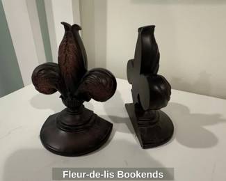Fleurdelis Bookends
