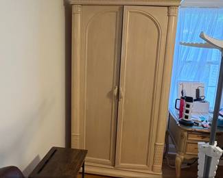 Bernhardt Furniture Coastal Contemporary Style Media Armoire