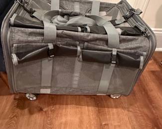 Sherpa Element Pet Carrier Rolling Bag