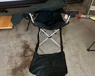 Portable Folding Chair with Detachable Footrest and Carry Bag