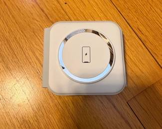 in Foldable Magnetic Wireless Charger