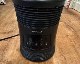Honeywell HHFV Surround Fan Forced Heater
