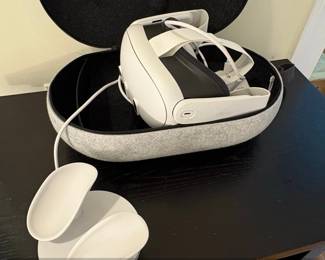 Meta Quest VR Headset with Controllers and Charging Dock