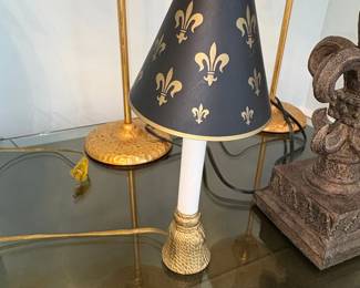 Gold Tone Fleurdelis Accent Lamp