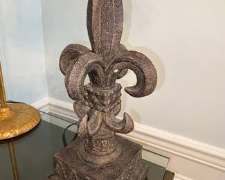 AB Home Fleurdelis Table Lamp second image