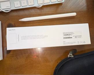 Apple Pencil second generation second image