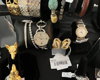 Christian Dior Clip-On Earrings