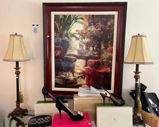 Decorative Table Lamps, Women's Shoes, Framed Art