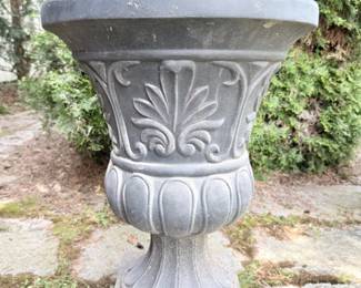 20 OutdoorPlasticPlanterPotwGeraniumPlant