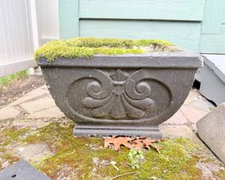 83 OutdoorConcretePlanter