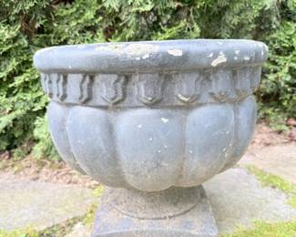 56 OutdoorConcretePlanter