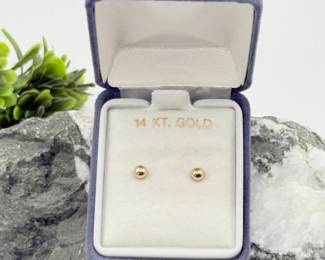9 14KGoldBallStudEarrings019g