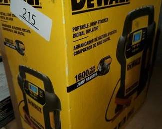 DEWALT 1600 Peak Amp Jump Starter with Digital Compressor