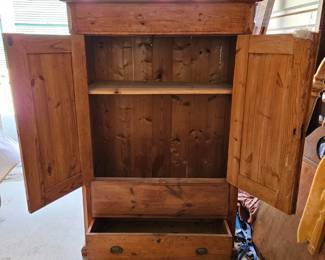Armoire