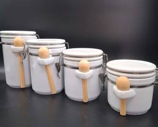 4 Pc Latching Crock Set With Wooden Spoons