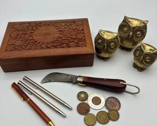 Mens Side Nightstand Lot