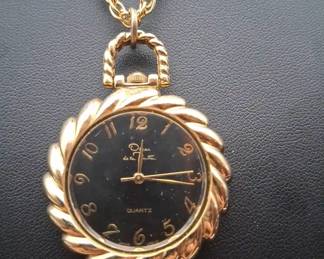 Oscar De La Renta Watch Necklace Pendant