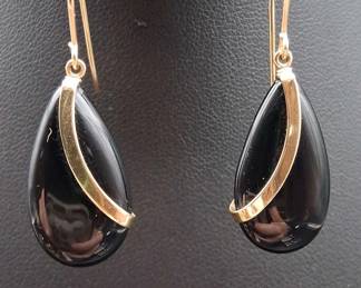 14k Gold And Onyx Drop Earrings