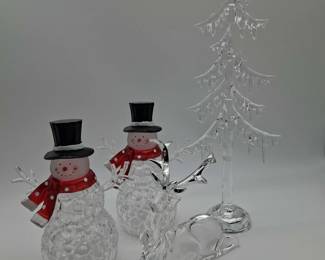 Acrylic Christmas Decor And Light Up Tree