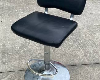 Garage Stool, Adjustable height
