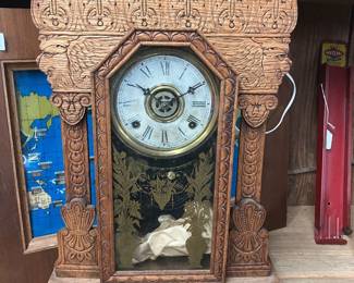 Mantle clocks 