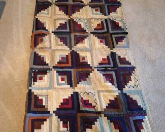 Vintage Log Cabin quilt