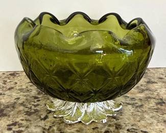 130 vintageindianaglassdiamondpointoliv