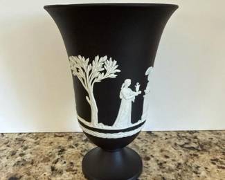 018 wedgwoodblackbasaltjasperwarepedesta