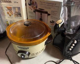 163 mixedappliancelotthirtycupcoffeeur