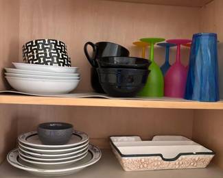 023 kitchendinnerwarelot