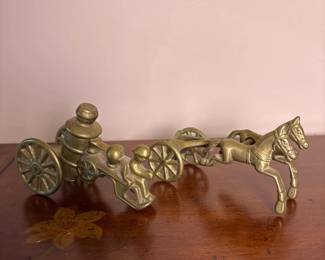 073 vintagebrasshorsedrawnfireengineto