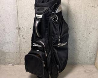 106 titleist14waydividerblackcartgolf