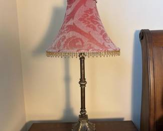 053 ornatebronzetablelampwithpinkpatte