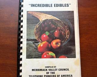 084 vintage1981incredibleediblescookbook