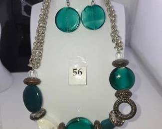 Necklace set blue beads large