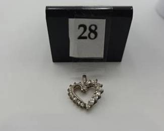 Heart zirconia pendant
