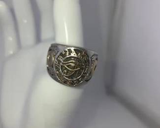 Men's eye ring