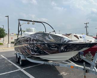 2007 Sea Doo Islandia SE Boat