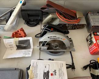 Woodworking, power tools, saws