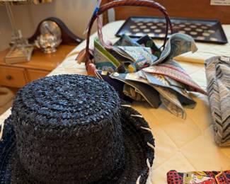 Women's Hat 